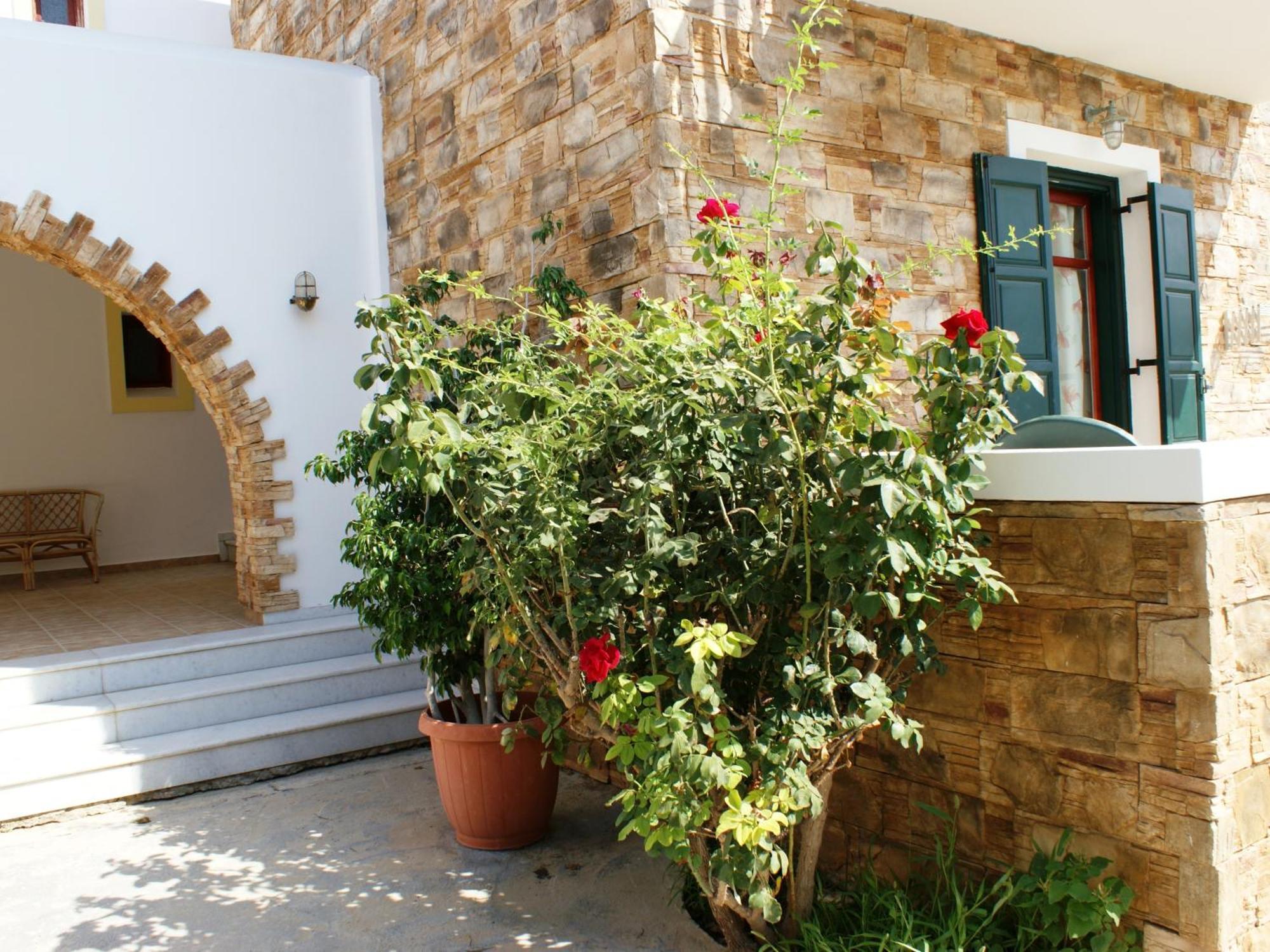 Plaka Hotel I Bagian luar foto